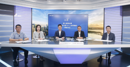市统计局局直播间大合影.jpg